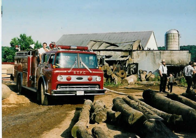 Engine 4-9-1 first in at the Lime Quarry Road sawmill fire... 7/8/92